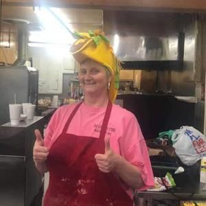 Meet your Posher, Tia